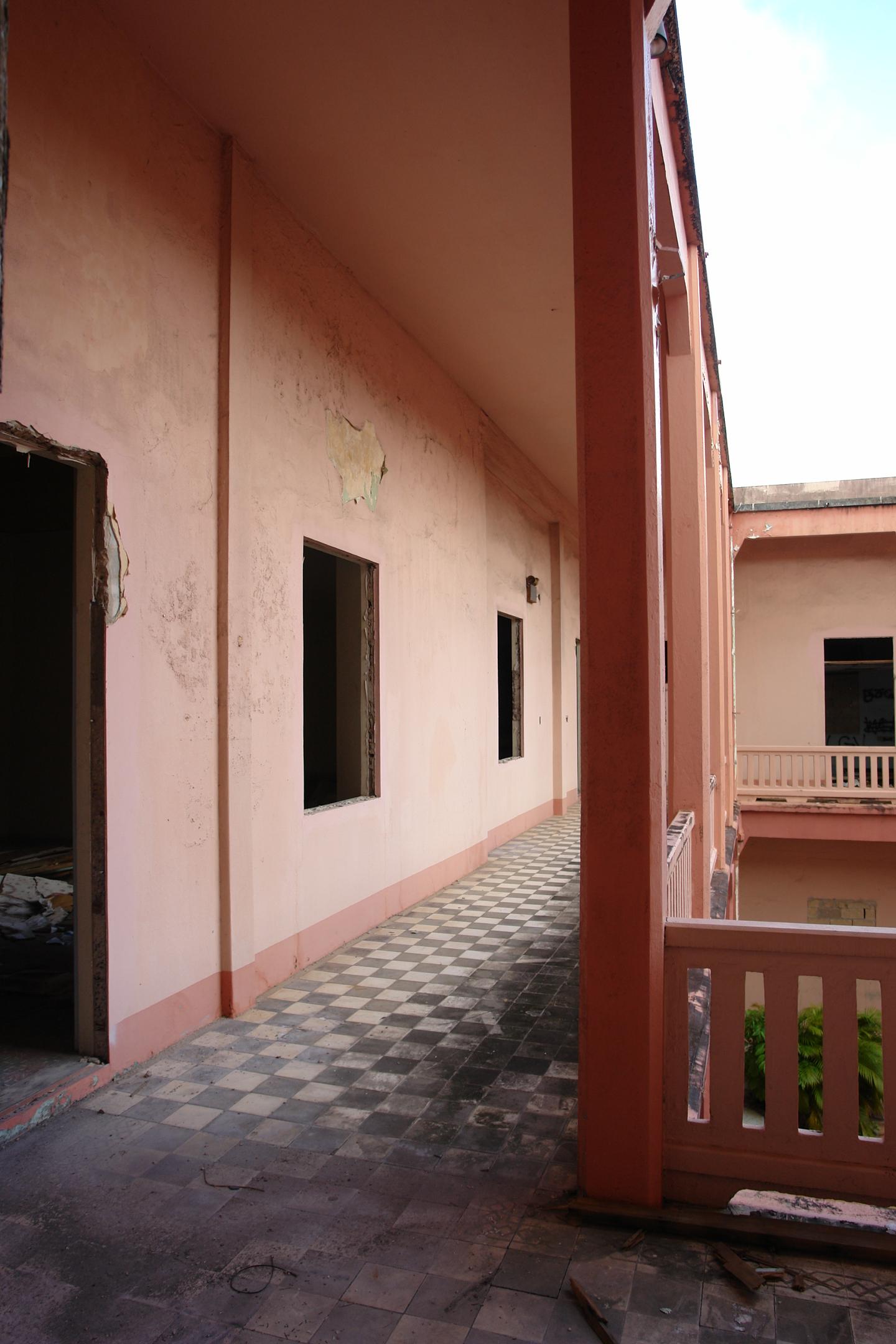 Colegio La Milagrosa - San Juan (Río Piedras) - 2011 00045